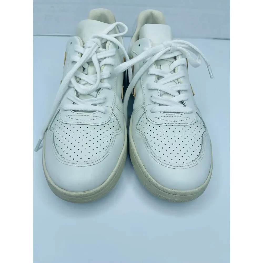Veja V-10 Men’s Leather Sneakers size EU 42 US 9 extra white platine Retro Sport